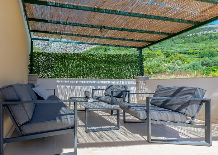 Holiday House Kleme